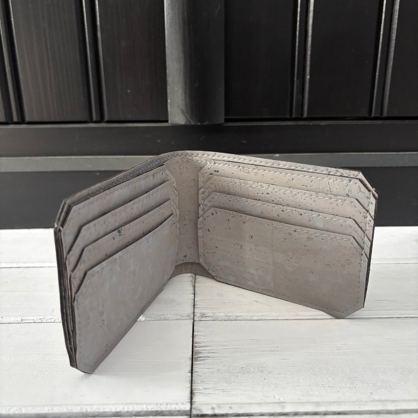 Bifold Wallet - Light Grey Cork