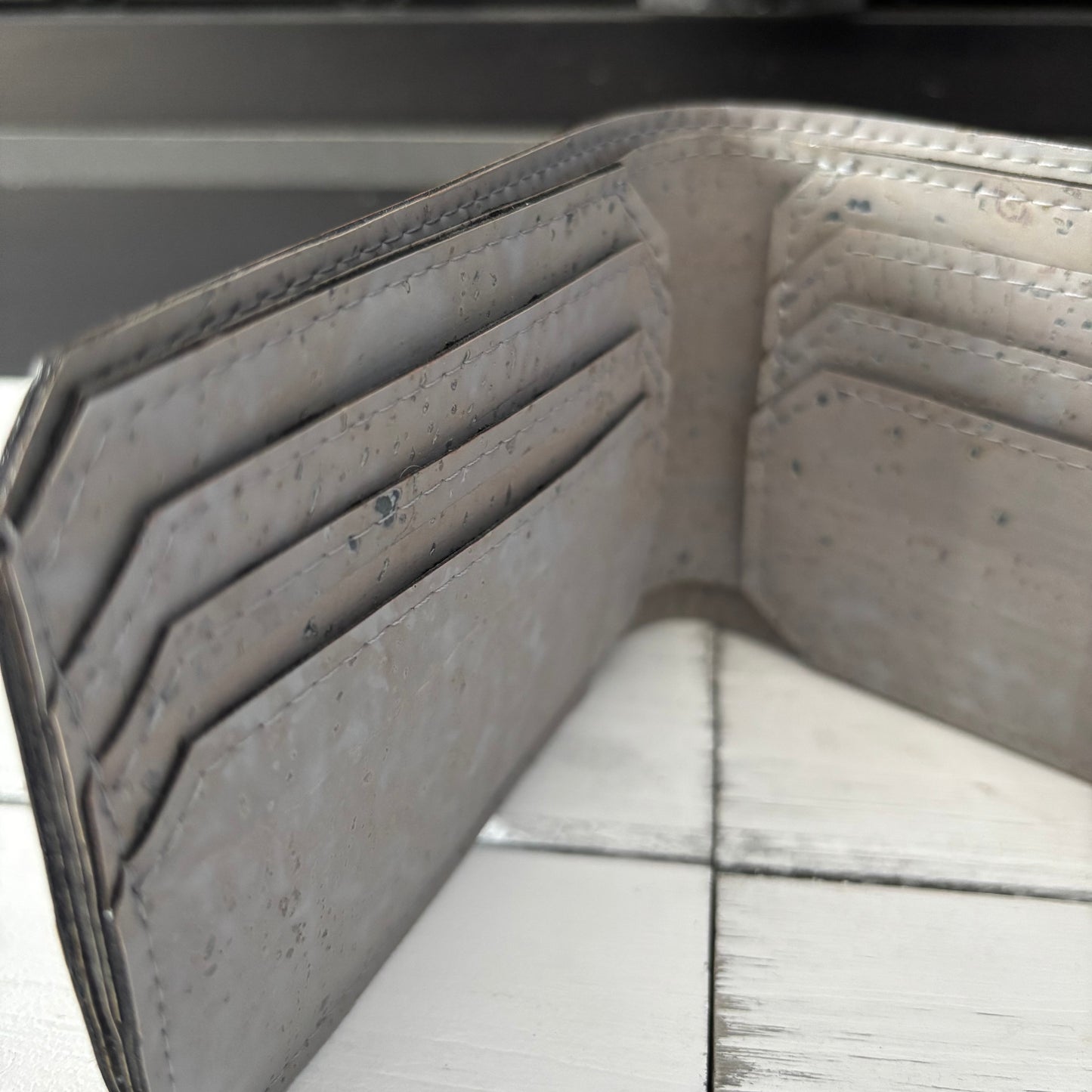 Bifold Wallet - Light Grey Cork