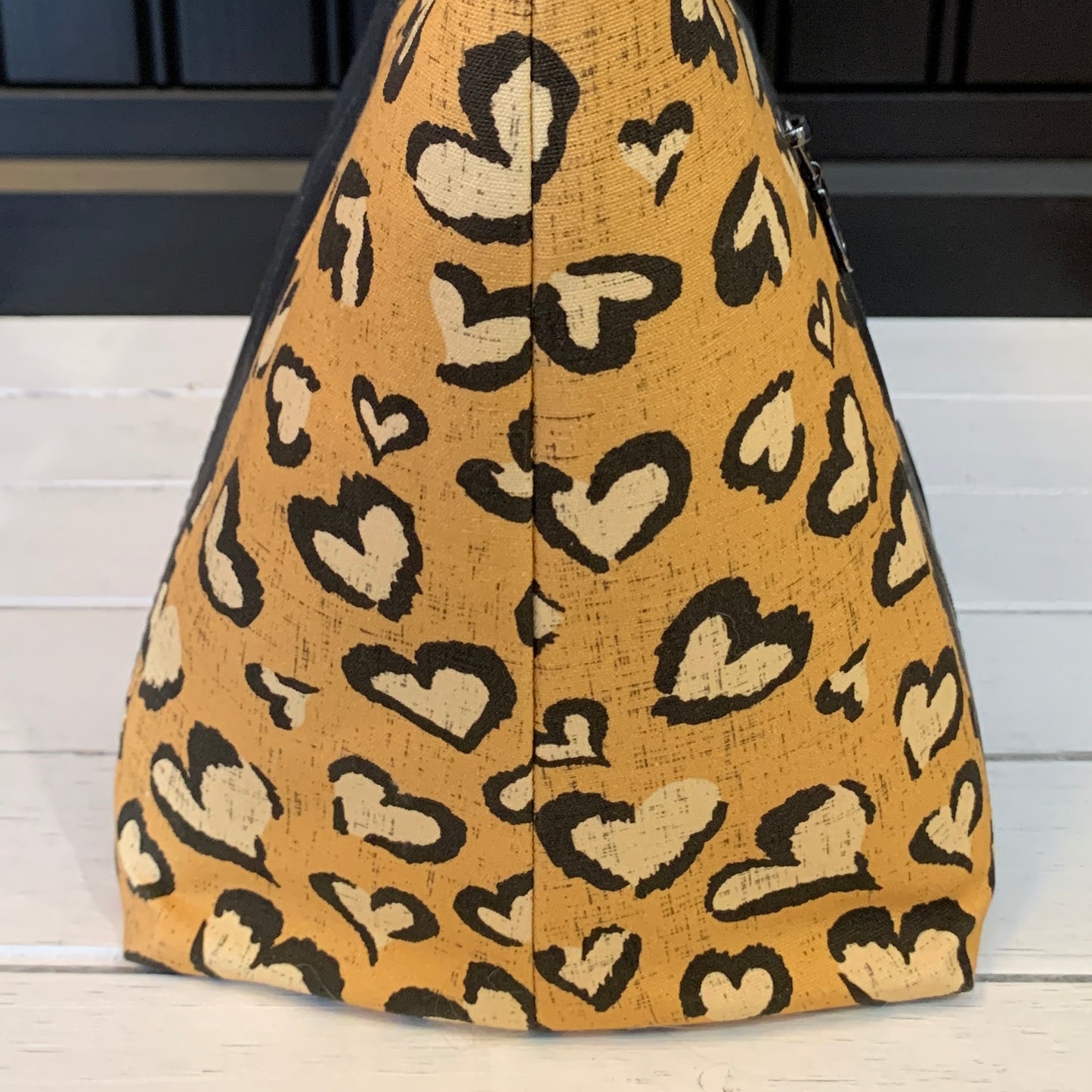 Muerqo Tote - Leopard Heart Canvas and Black Cork