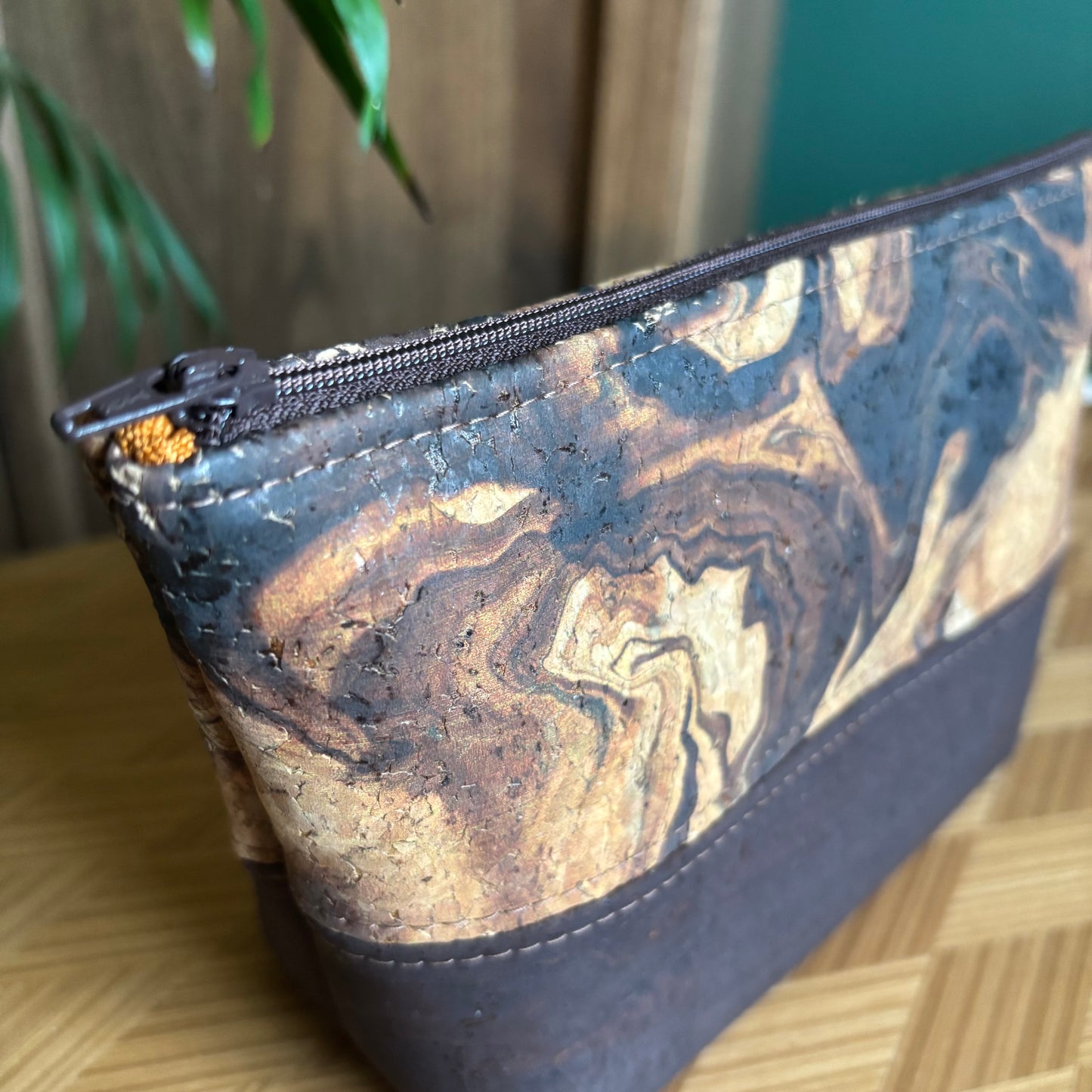Open Wide Pouch - Small - Marble and Chocolate Brown
